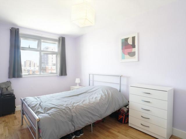 Room for rent in Haggerston, Greater London