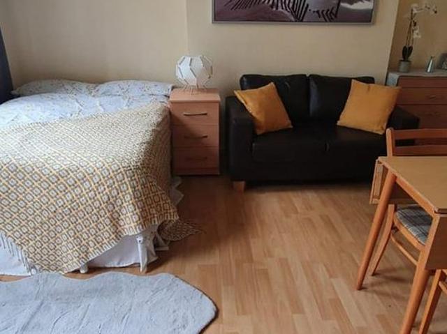Studio for rent in London Borough of Brent, Greater London