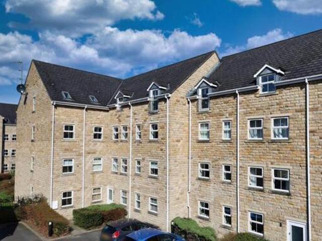 House for sale in Apperley Bridge, West Yorkshire