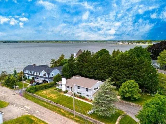 House for sale in Barrington, Rhode Island