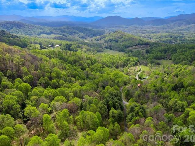 Land for sale in Bakersville, North Carolina