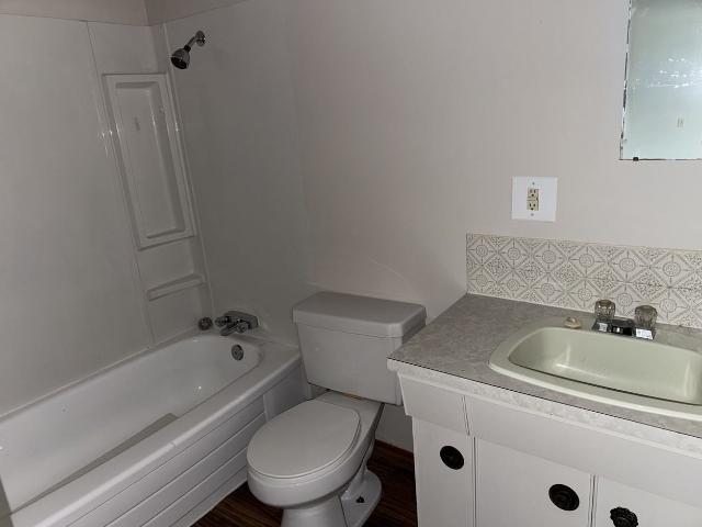 Apartment for rent in Wedgewood, Alberta