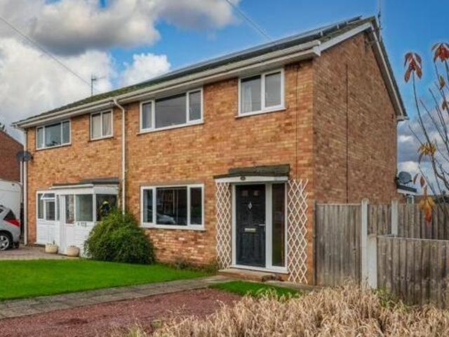 House for sale in Crookhill, Worcestershire