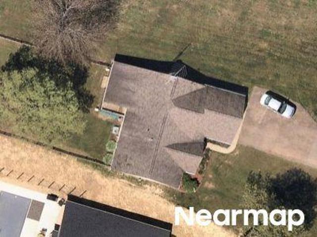 House for sale in Howard