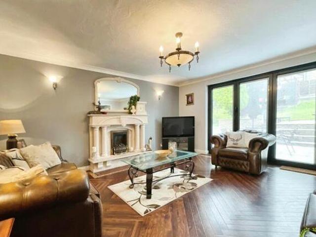 House for sale in Worsthorne, Burnley