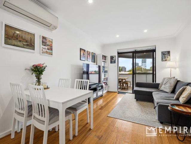 Apartment for sale in Applecross, Western Australia