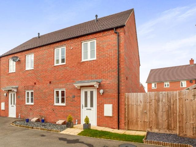 Apartment for rent in Bedford