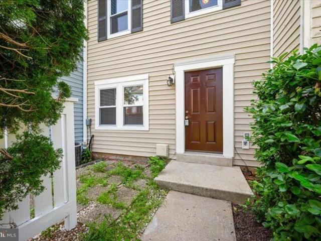Condo for sale in Germantown