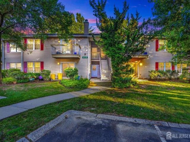 Condo for sale in East Brunswick