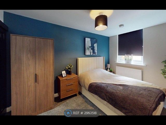 Room for rent in Dean Row, Wilmslow