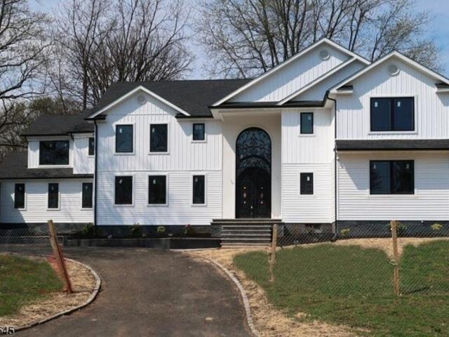 House for sale in Mountainside, New Jersey