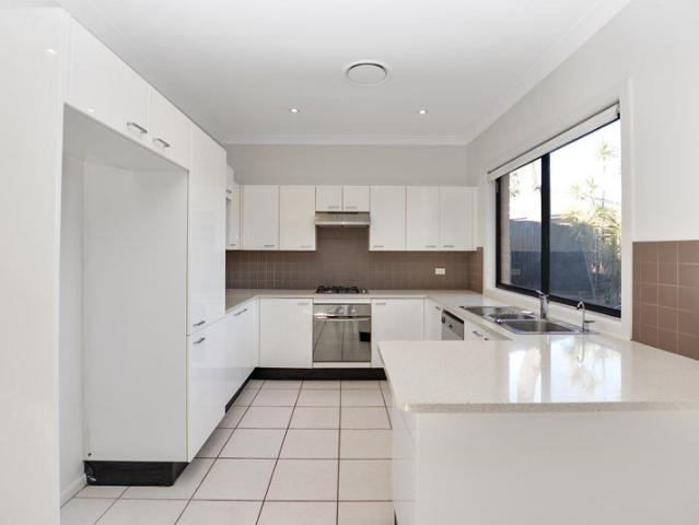 Villa for rent in Sydney, New South Wales