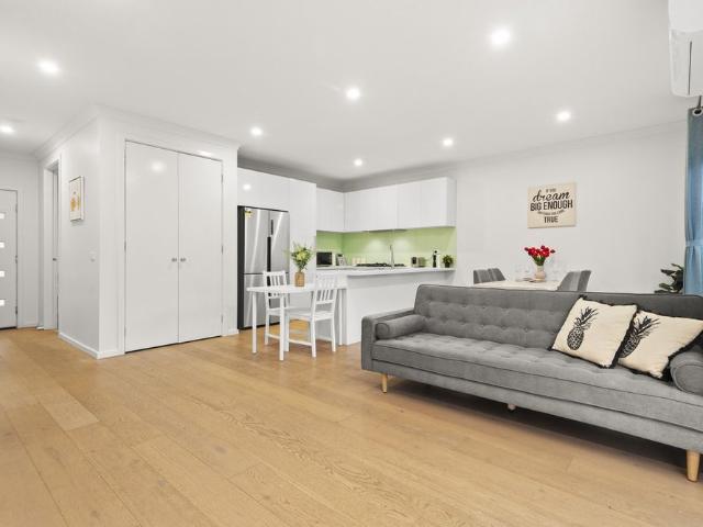 Townhouse for rent in Clayton, Melbourne