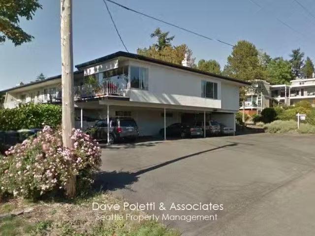 Condo for rent in Kirkland