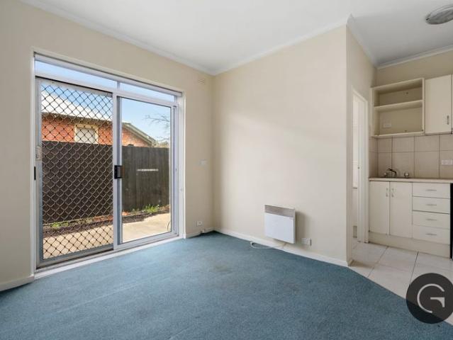 Granny Flat for rent in Camerons Creek, Victoria