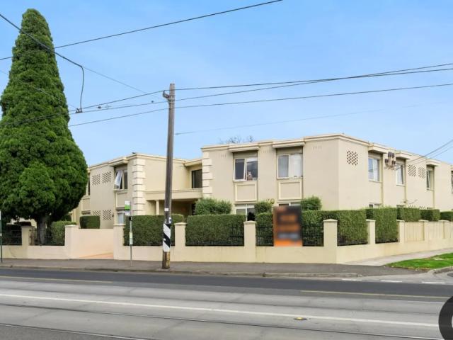 Apartment for rent in Coburg North, Melbourne