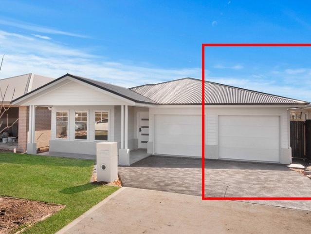 Duplex for rent in Sydney, New South Wales