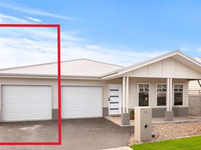 Duplex for rent in Sydney, New South Wales