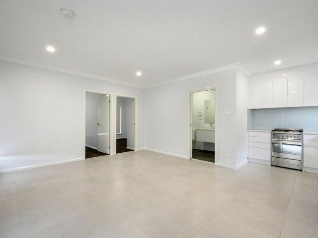 Duplex for rent in Sydney, New South Wales