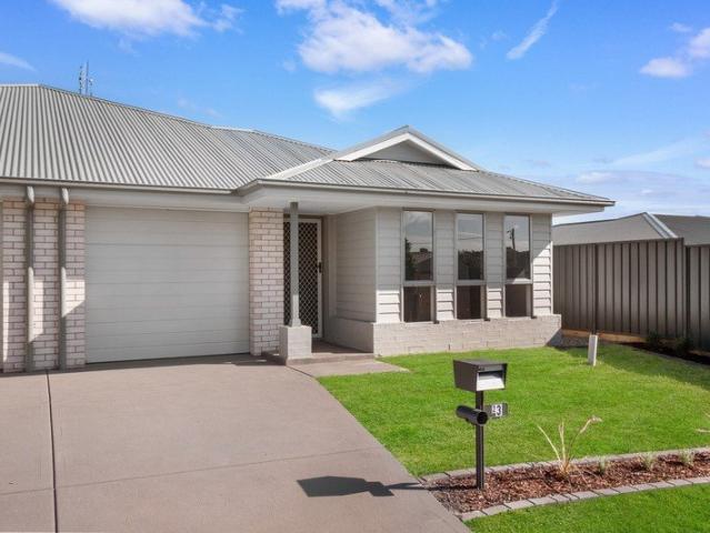 Duplex for rent in Maitland, Newcastle-Maitland