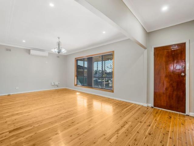 House for rent in Leumeah, Sydney