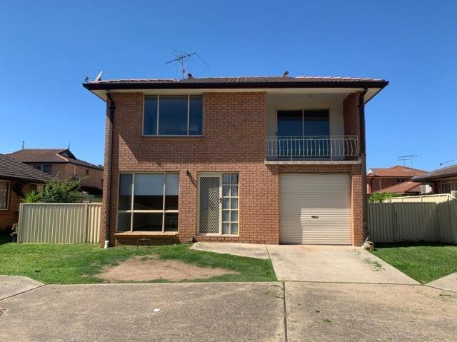 Villa for rent in Sydney, New South Wales