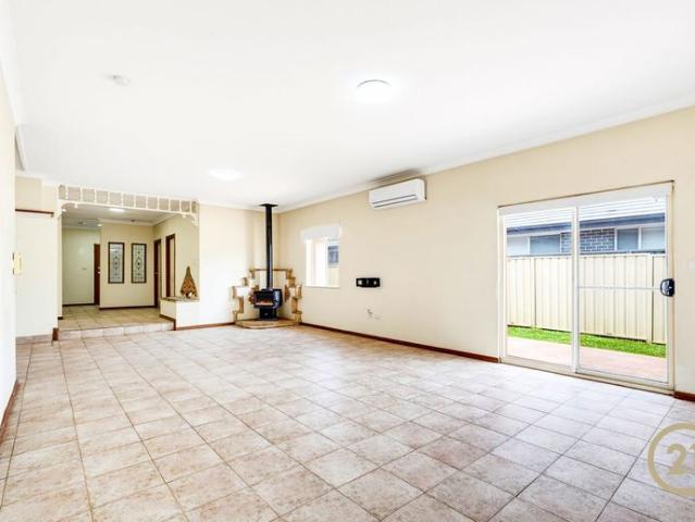House for rent in Middleton Grange, Sydney