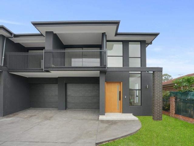 Duplex for rent in Sydney, New South Wales