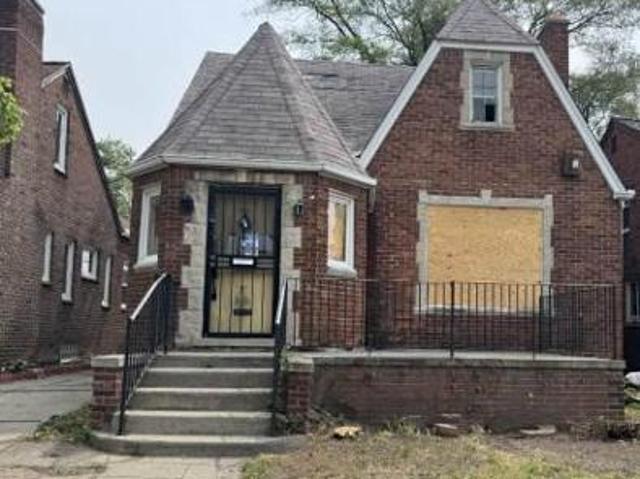 House for sale in Detroit