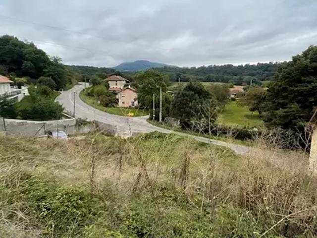 Terrain vente à La Tour-du-Pin, Apprieu