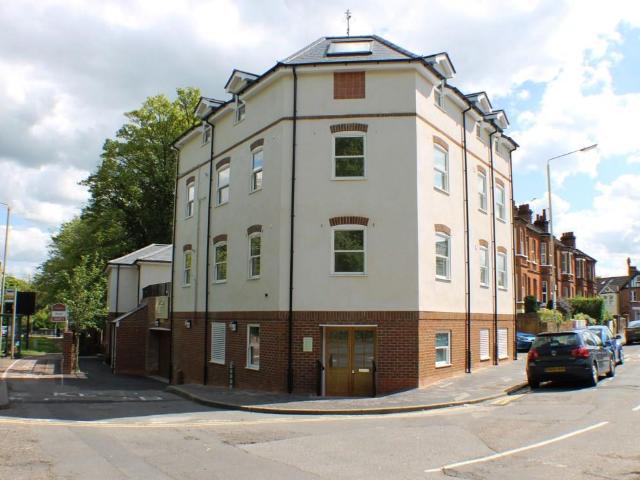 Apartment for rent in St Albans, Five Acres