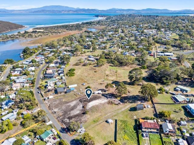Land for sale in Carlton River, Tasmania