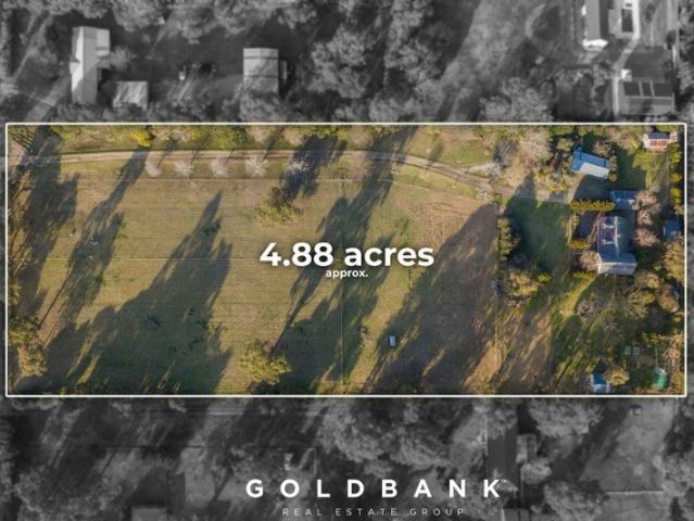 Cottage for sale in Camerons Creek, Victoria