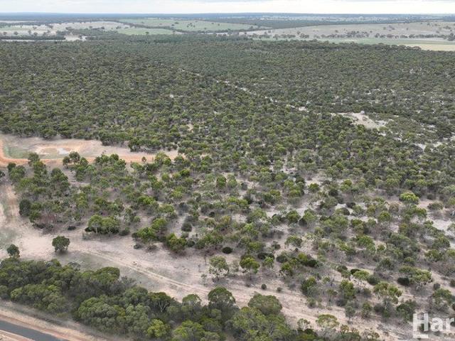 Cottage for sale in Victoria