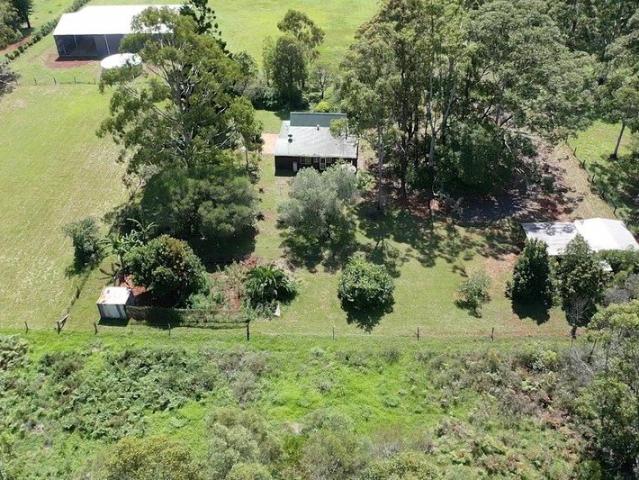 House for sale in Cabarlah, Queensland