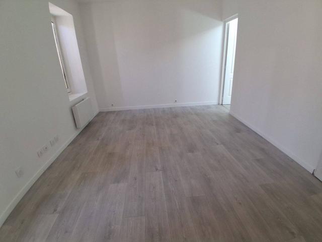 Appartement location à Pré Fety, Courcelles