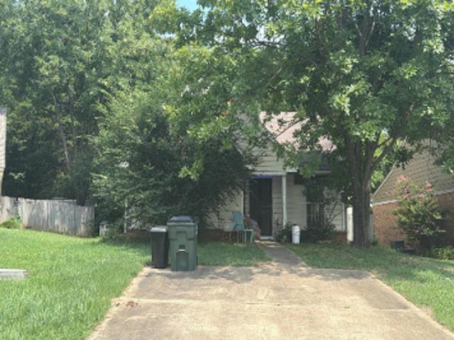 House for sale in Southaven, Mississippi