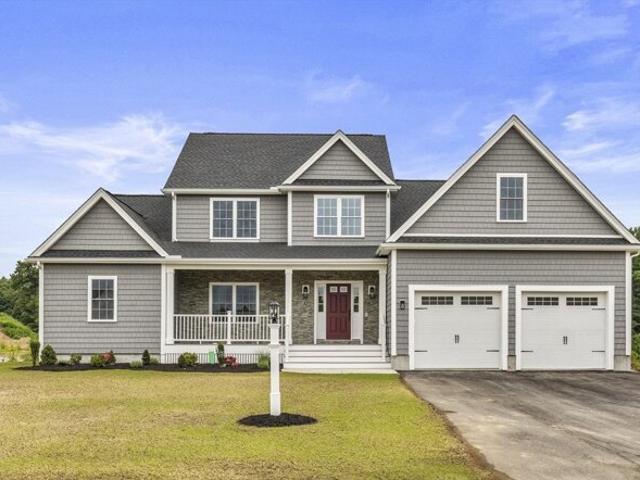 House for sale in Millis, Massachusetts