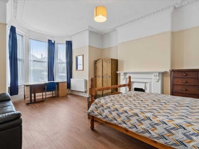 Room for rent in Mutley, Plymouth