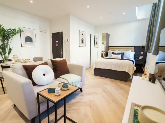 Studio for rent in Lovell Park, Leeds