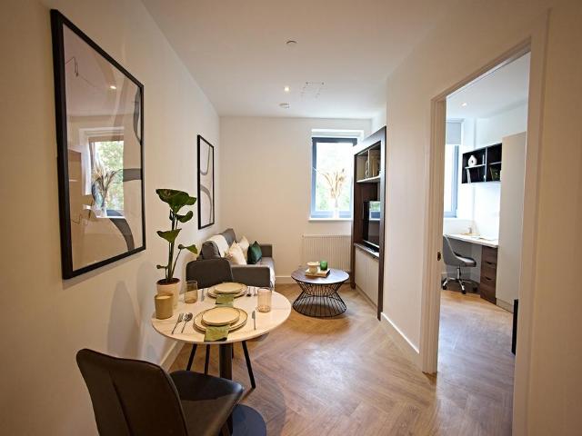 Apartment for rent in Little Woodhouse, Leeds