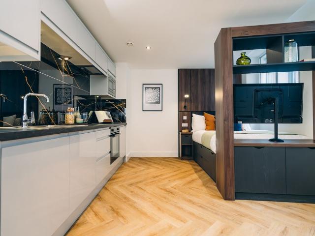 Studio for rent in West Yorkshire