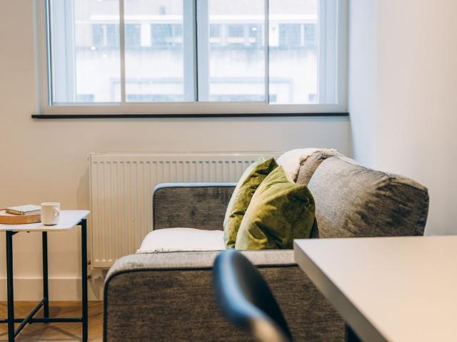 Studio for rent in West Yorkshire