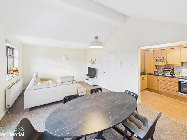 Apartment for rent in Dundonald, Northern Ireland