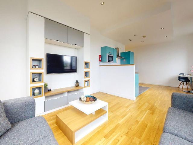 Studio for rent in Camp Field, Leeds
