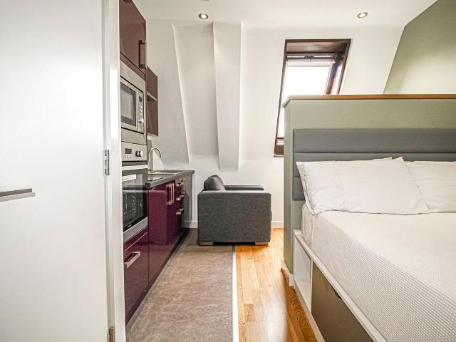 Studio for rent in Woodhouse, West Yorkshire
