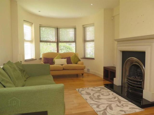 Apartment for rent in Balmoral, Belfast