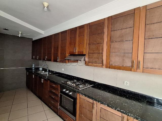Appartement location à Anfa, Gharb-Chrarda-Beni Hssen