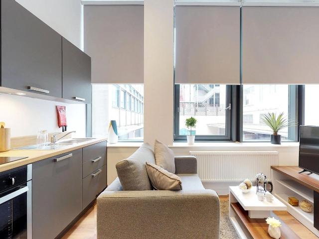 Studio for rent in Calderstones