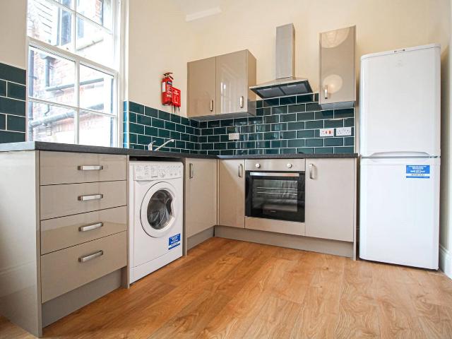 Apartment for rent in Woodhouse, West Yorkshire